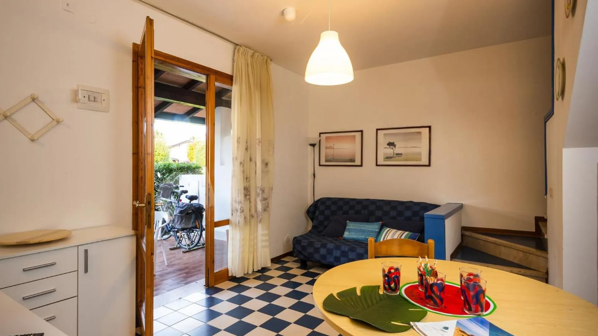 Cozy Townhouse With Pool And Garden Apartment Bibione Italy