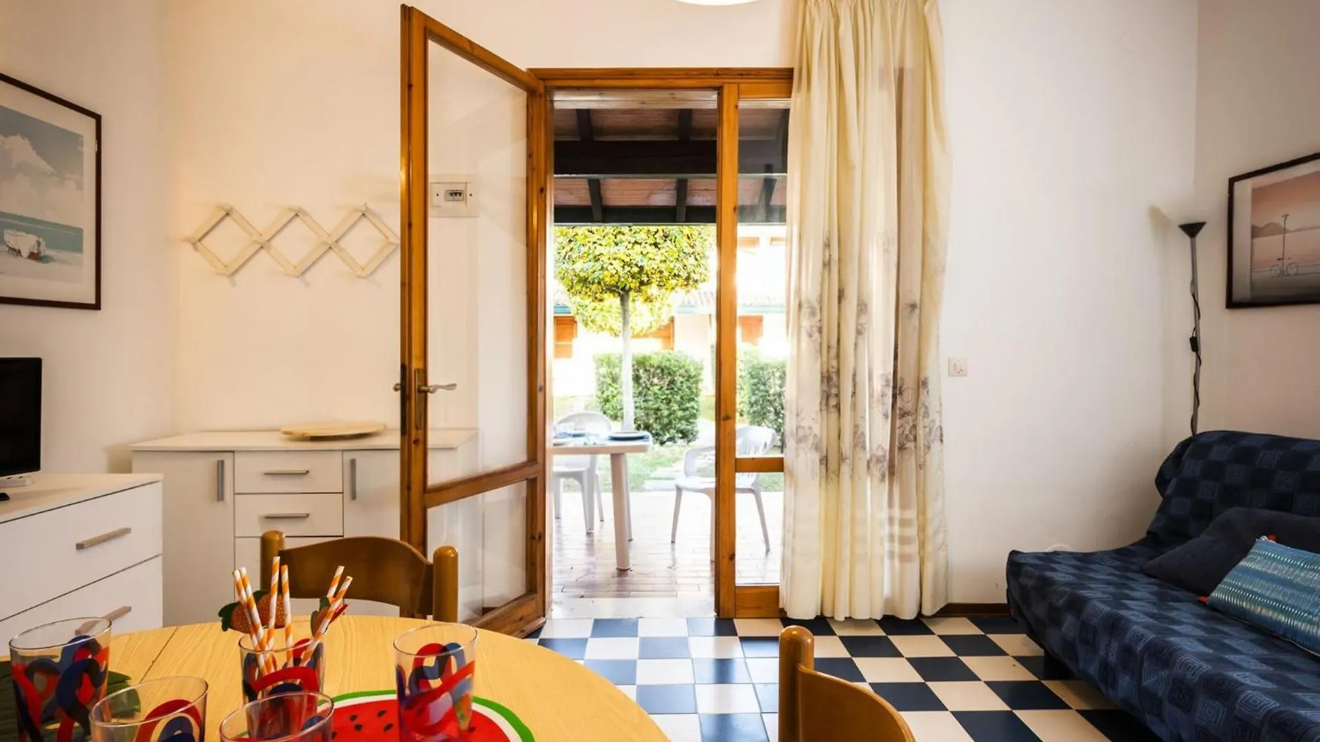Cozy Townhouse With Pool And Garden Apartment Bibione