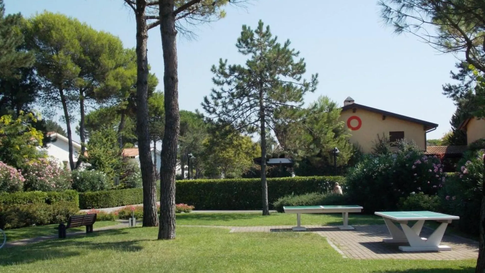 Cozy Townhouse With Pool And Garden Apartment Bibione
