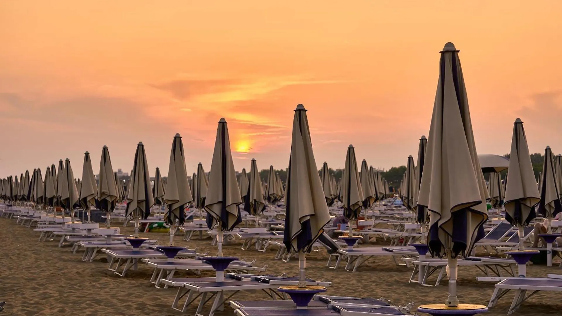 Cozy Townhouse With Pool And Garden Apartment Bibione