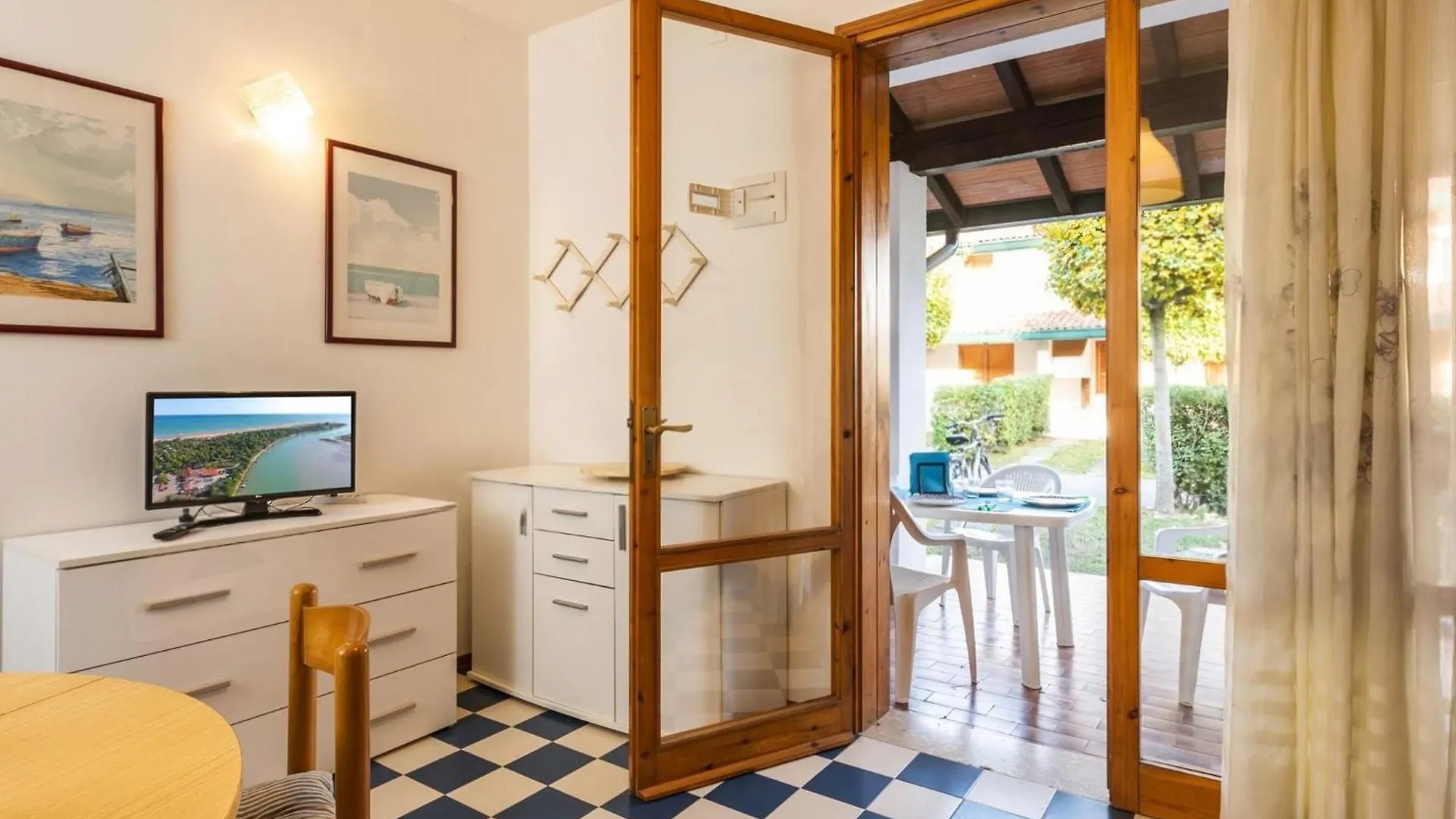Cozy Townhouse With Pool And Garden Apartment Bibione