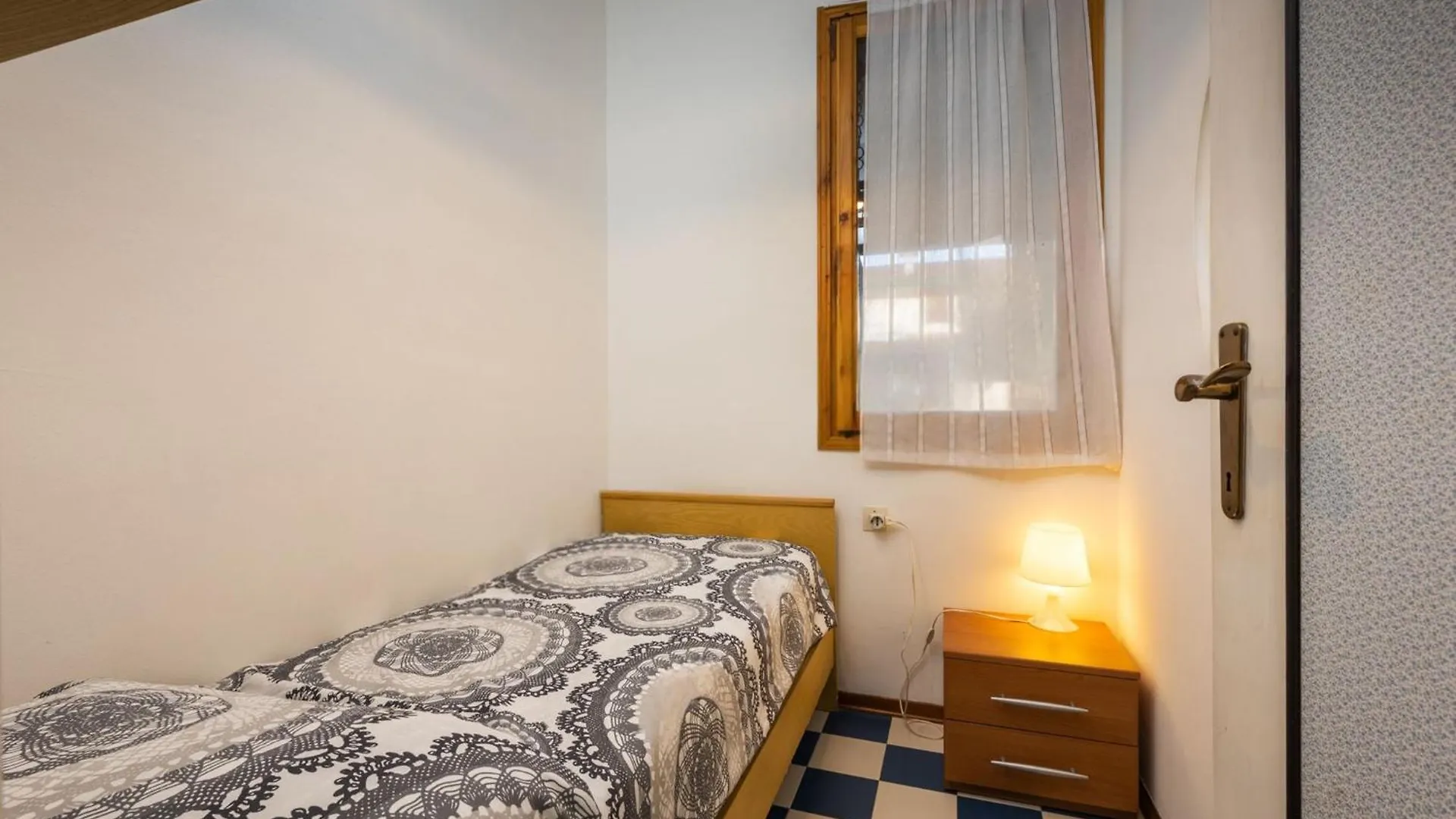 Cozy Townhouse With Pool And Garden Apartment Bibione