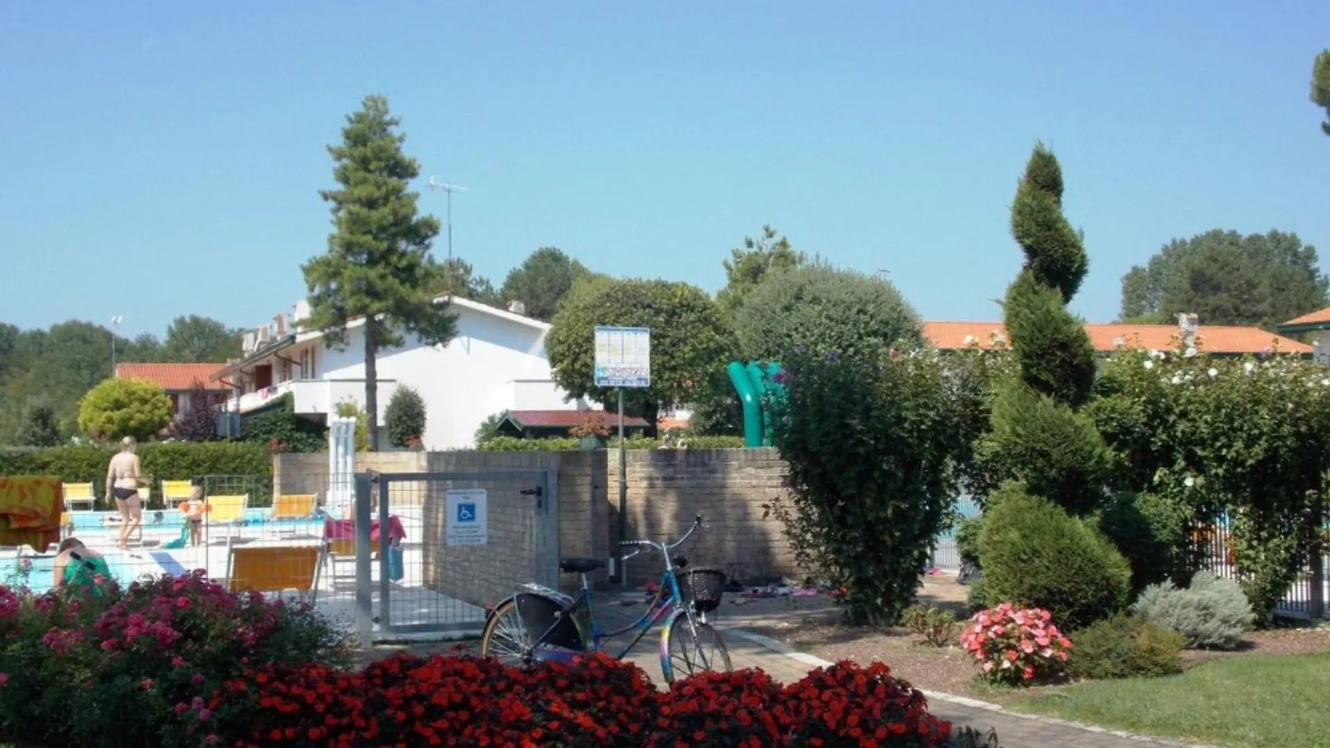 Cozy Townhouse With Pool And Garden Apartment Bibione